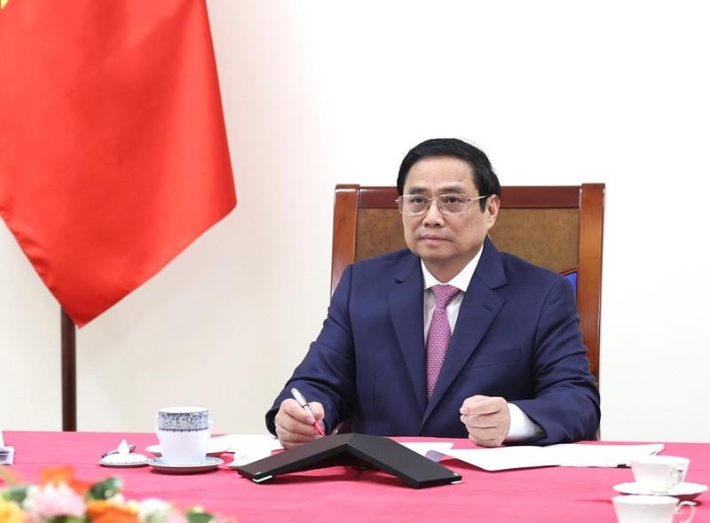 越南政府总理范明正与中国总理李克强通电话。