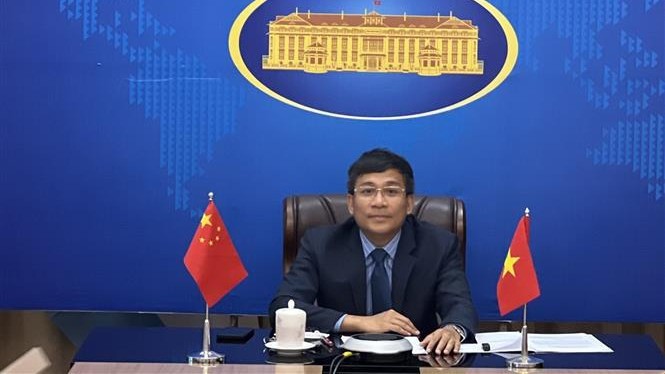 越南外交部常务副部长、越中双边合作指导委员会越方秘书长阮明宇发表讲话。（图片来源：越通社）