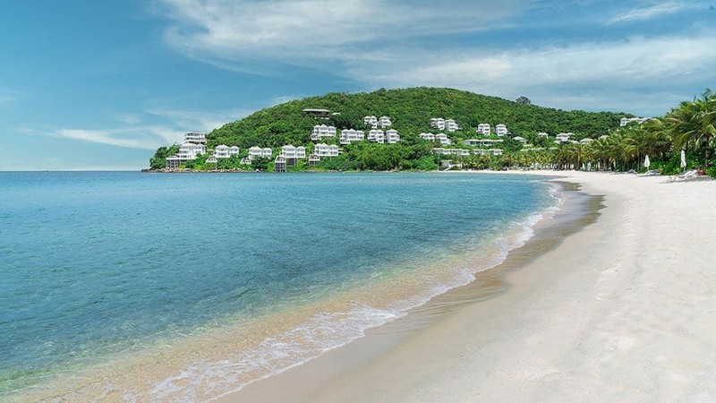 富国岛以其白色的沙滩和美味佳肴而深受国际游客喜爱。