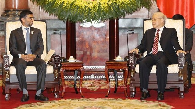 加强越南和阿联酋能源及工业领域合作