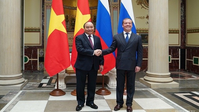 越南政府总理阮春福与俄罗斯总理梅德韦杰夫。（图片来源：VGP）