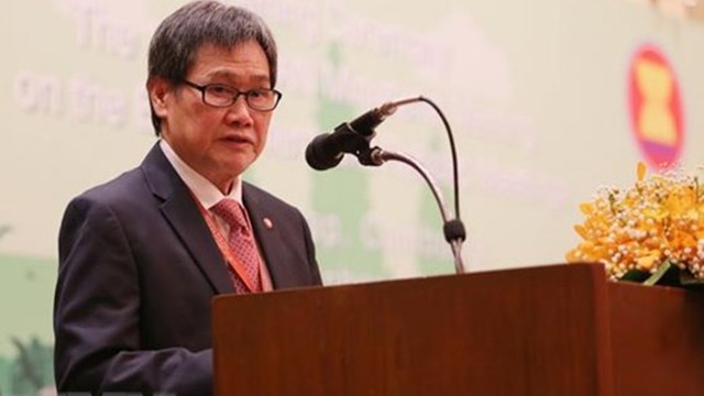 东盟秘书长林玉辉发表讲话。