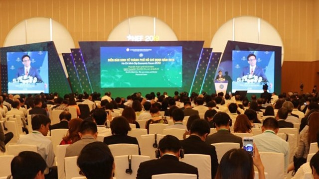2019年胡志明市经济论坛场景。