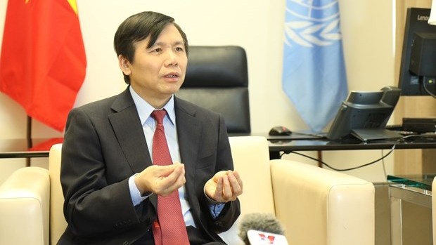 越南常驻联合国代表邓廷贵大使。