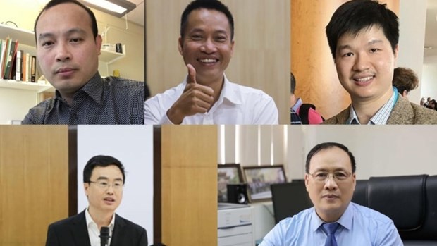 入围全球顶尖前万科学家榜单的越南5名学者。（图片来源：劳动报）