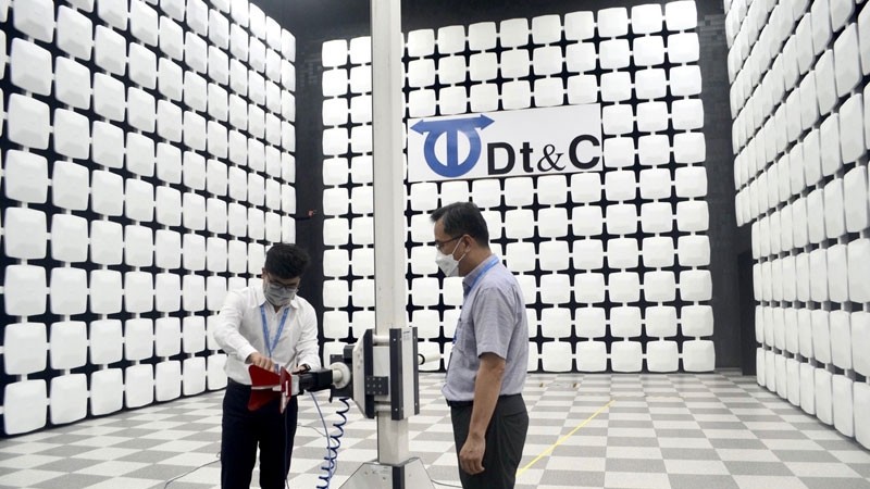  Dt&C Vina 股份公司在和乐高科技园区 设立的EMC 电子测试室。