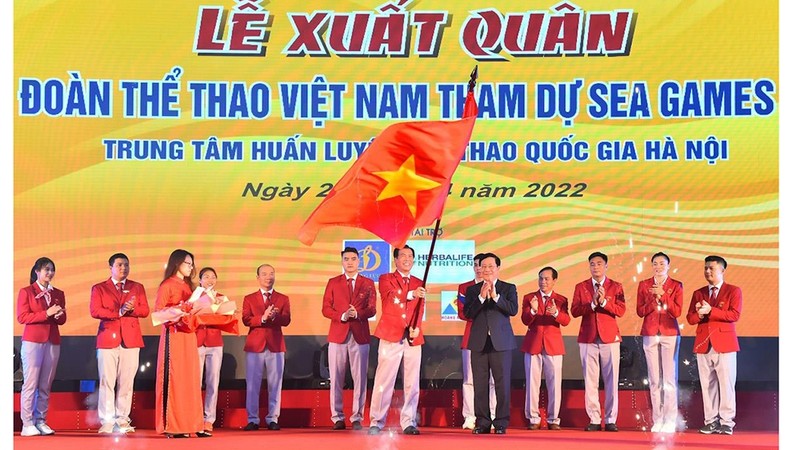 越南体育代表团第31届东南亚运动会出征仪式。（水原：摄）