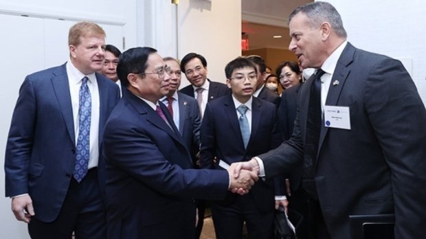 范明正总理和美国投资商、企业家代表。