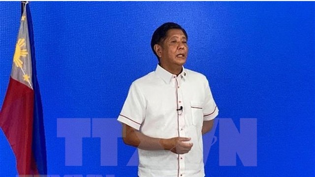 费迪南德·罗慕尔德兹·马科斯当选菲律宾总统。