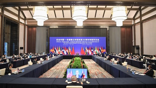 庆祝东盟-中国伙伴关系30周年特别会议2021年6月7日在中国重庆举行。（图片来源：新华社/越通社）